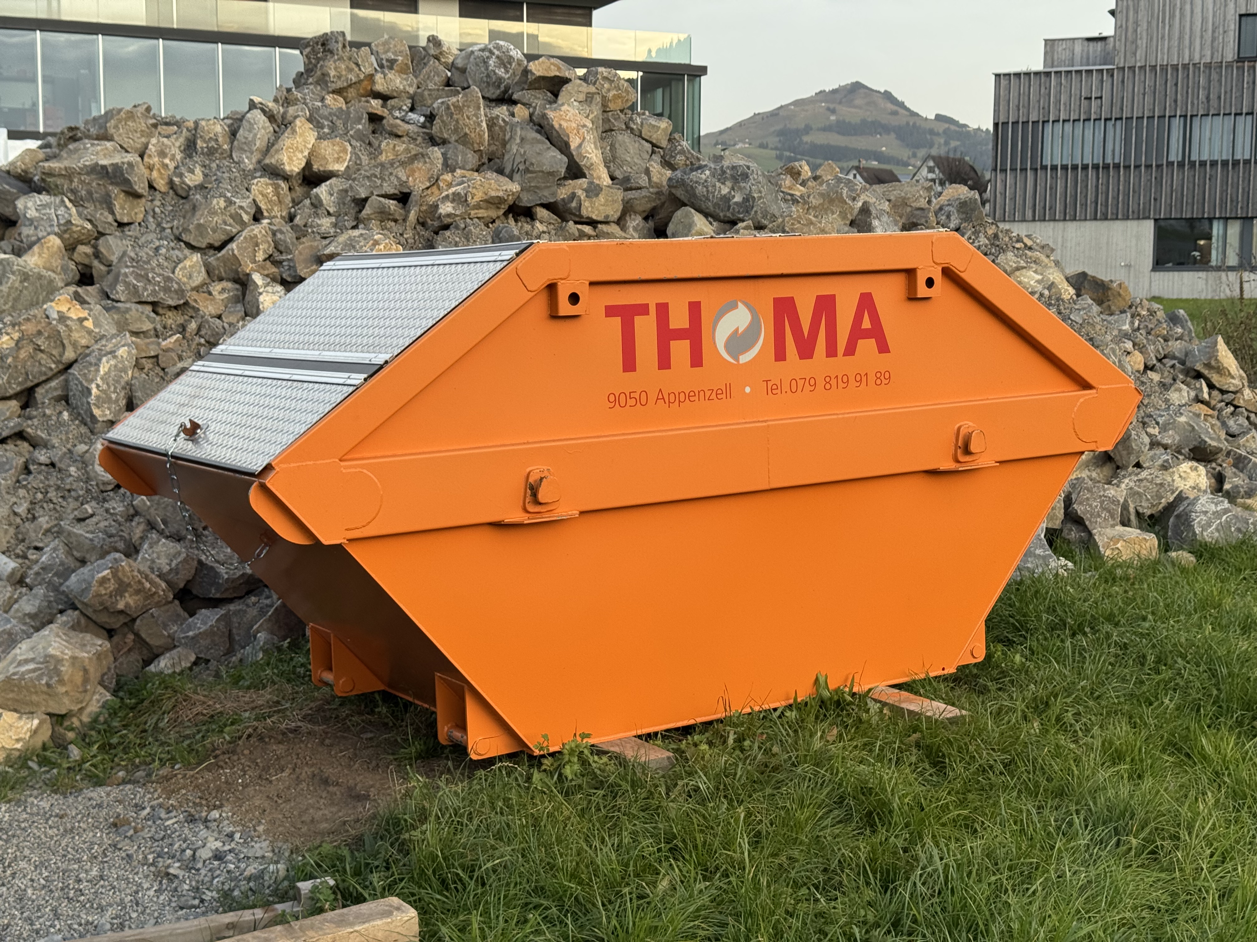 Container 6-10 m³
